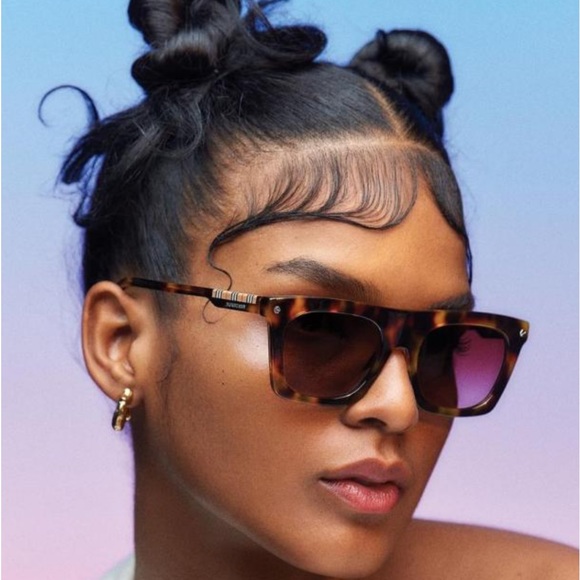 Burberry Camron unisex tortoise sunglasses. 51[]19 150 2N. Shelf display. NWT. - Picture 3 of 9